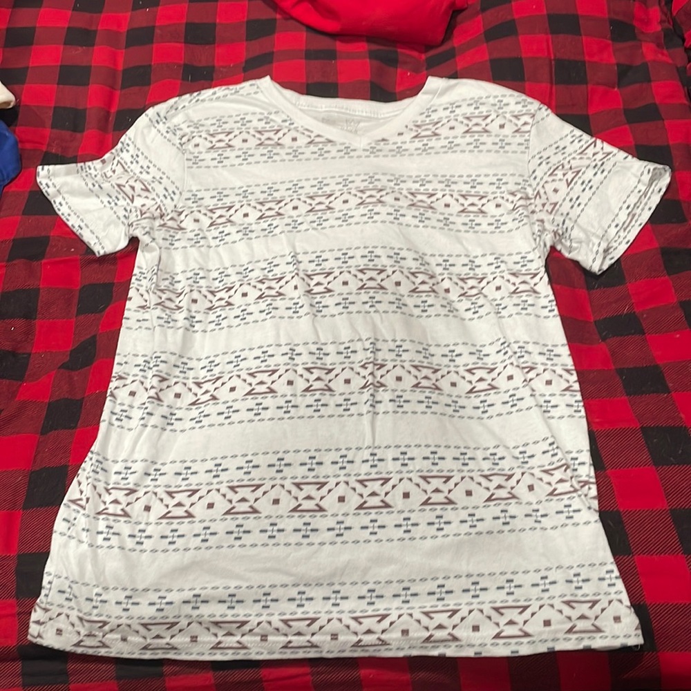 Mens T-shirt size medium